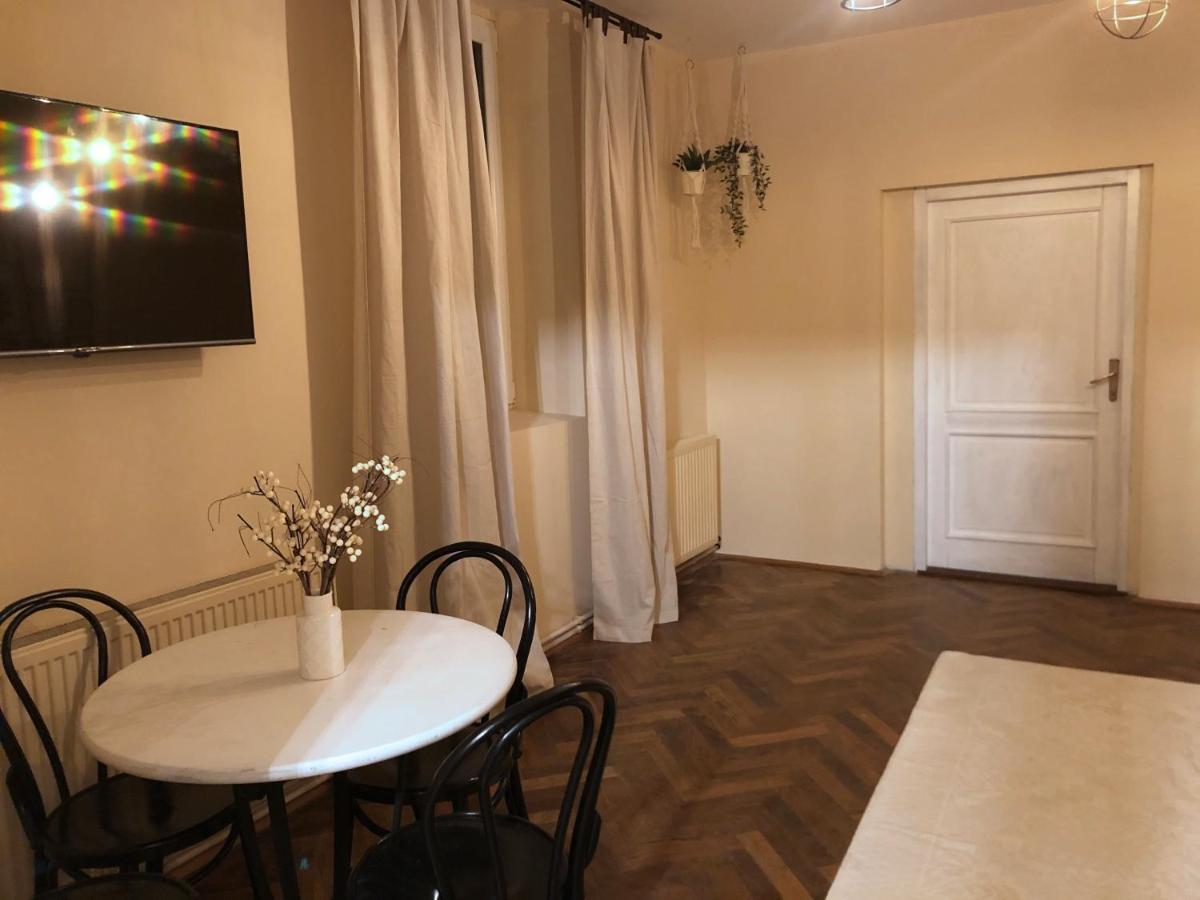 Aftar Inn 브라쇼브 외부 사진